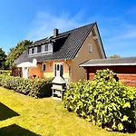 Anna - Rechte Seite Ferienhaus *