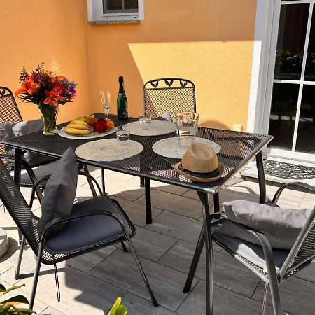 Anna - Linke Seite Dranske