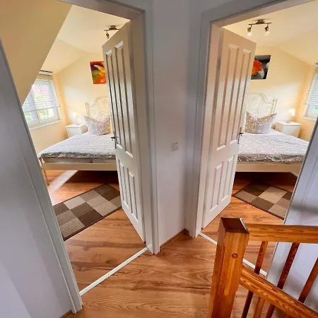 Tatil Evi Anna - Linke Seite