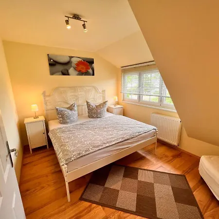 Tatil Evi Anna - Linke Seite *