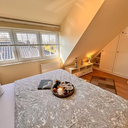 Anna - Linke Seite Dranske