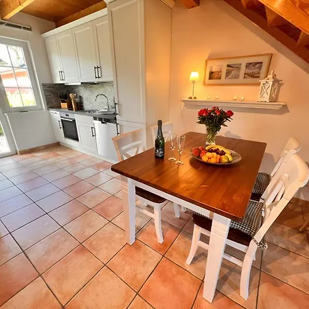 Anna - Linke Seite بيت للعطل