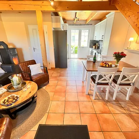 Anna - Linke Seite Tatil Evi *